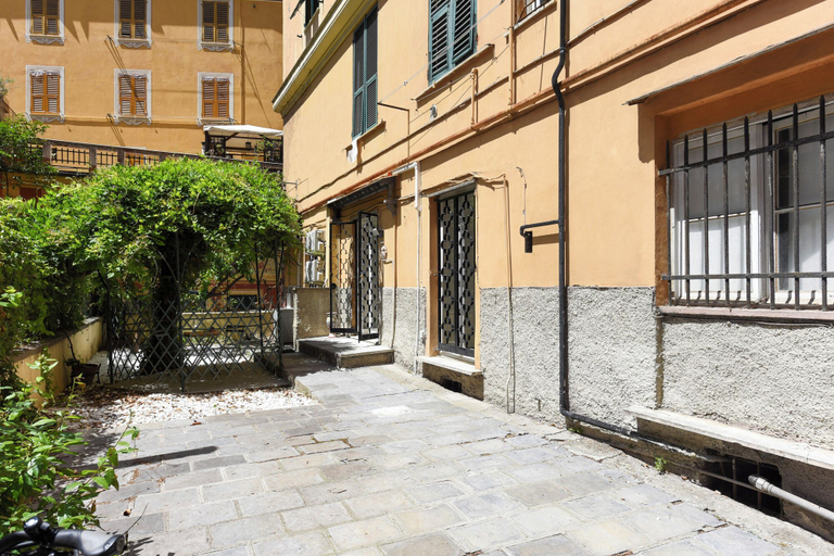 Property grounds, Maisonette Apartment With Outdoor Dining, Genova