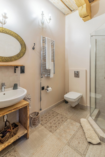 Bathroom 3, Mazmežotnes muiža, Bauska