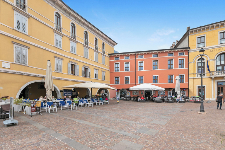Exterior & Views 2, Lake View Historical Center Apartment, Trento