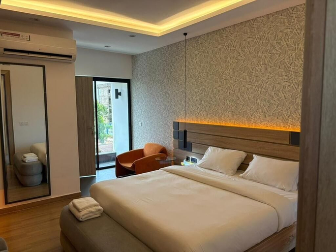 Room 4, MEMAC PLACE HOTEL & RESTAURANT, Ikpoba-Okha