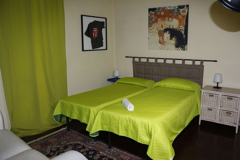Bedroom 5, B&B ROSSIEROSSI, Terni
