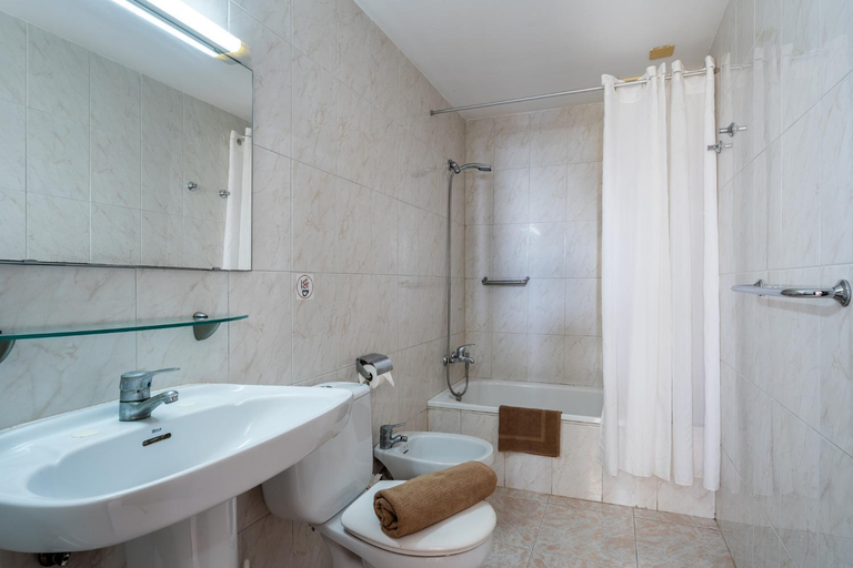 Bathroom 3, RT-Apartamentos Guinea, Las Palmas