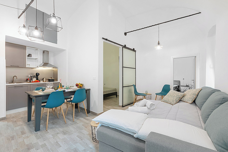 Living area 2, Saro House, Centre Apartment for 6, Imperia