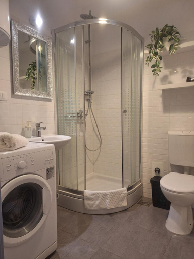 Bathroom 4, Perfect Location Split Center Apartments, Split