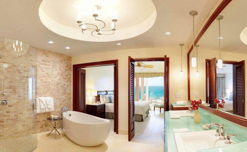 Bathroom 5, The Reefs Resort & Club