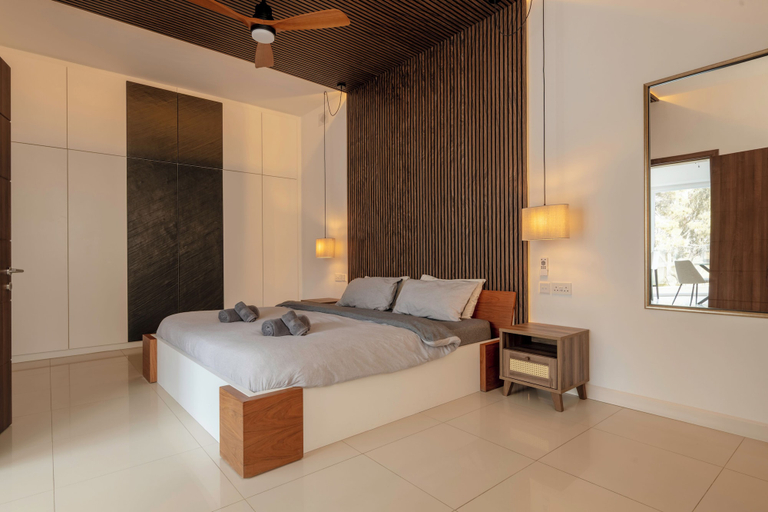 Others 2, Villa Marni