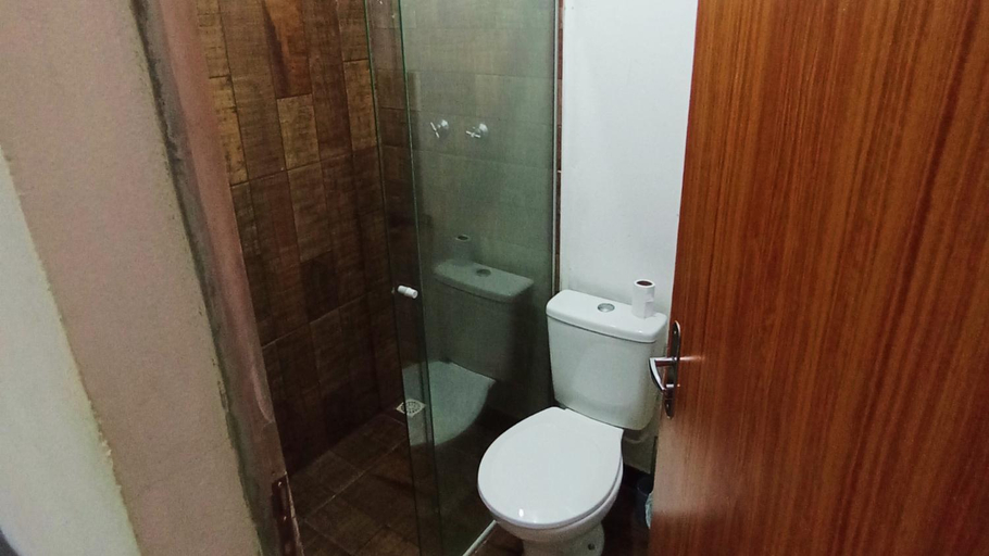 Bathroom, Escalarte - Gruta da Lapinha, Lagoa Santa