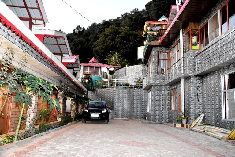 Exterior & Views 2, Hotel Pine View Kasauli, Solan