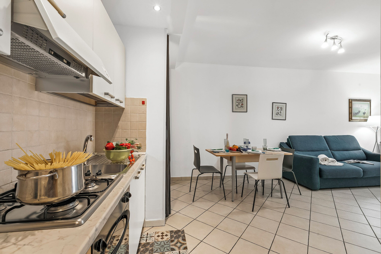 Private kitchen 5, Firpo - Apartment With Sea View, Savona