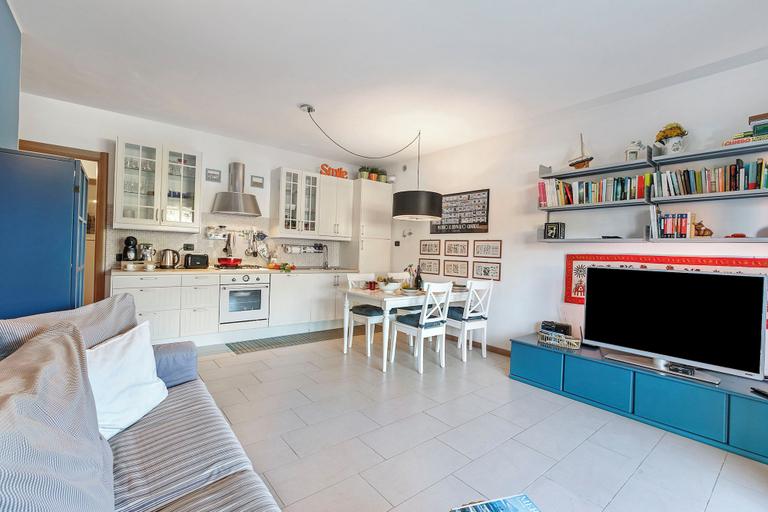 Living area 5, Blu Oltrelago: Leggiuno Lake Maggiore Apt w/ Shared Pool & Garden, Varese