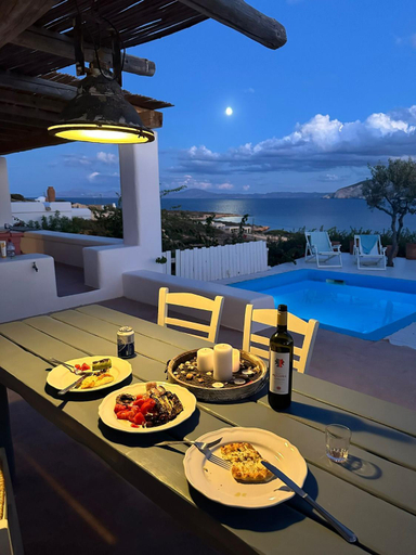 Food & Drinks, Pambelos Lodge, South Aegean