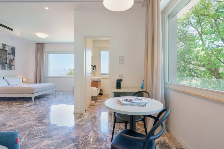 Bedroom 4, Le Relais du Lierre, Ancona