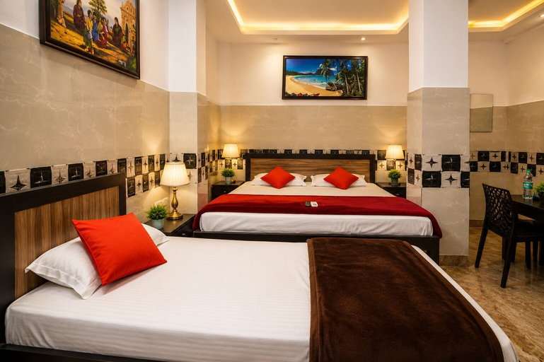 Room 5, Roomshala Surya Inn - Hazrat Nizamuddin, Delhi