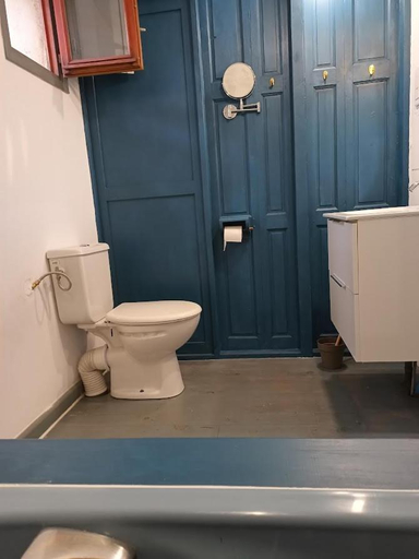 Bathroom 2, Maison de la Vigne, Haute-Corse