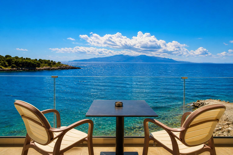Others 5, Sea Breeze Villa, Sarandës