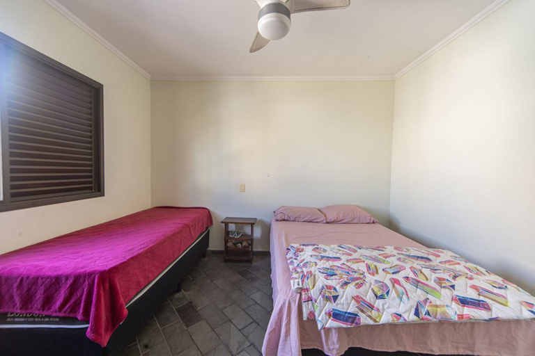 Room 2, Apartamento Pet Friendly a 450m da Praia Enseada, Guarujá