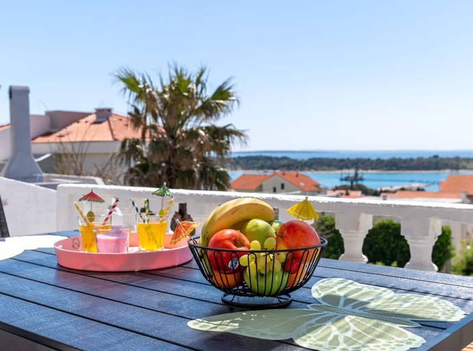 Food & Drinks, Apartments Villa Mavi, Novalja, Novalja