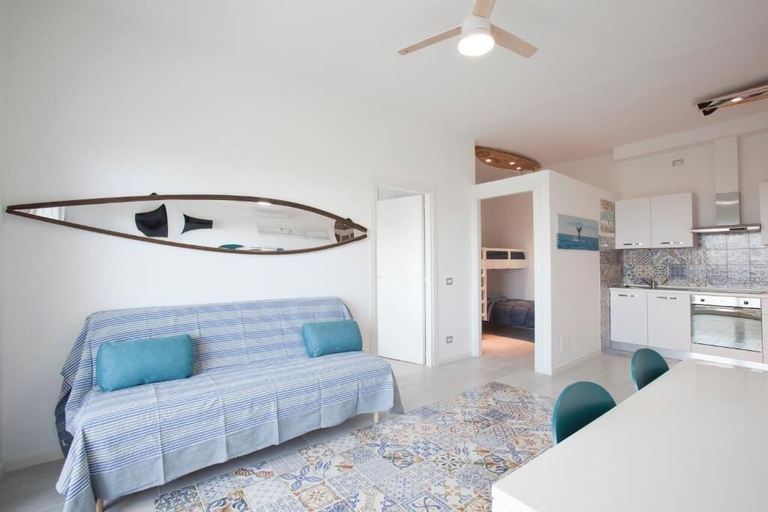 Others 5, Surf and Windsurfer House Anzio, Rome