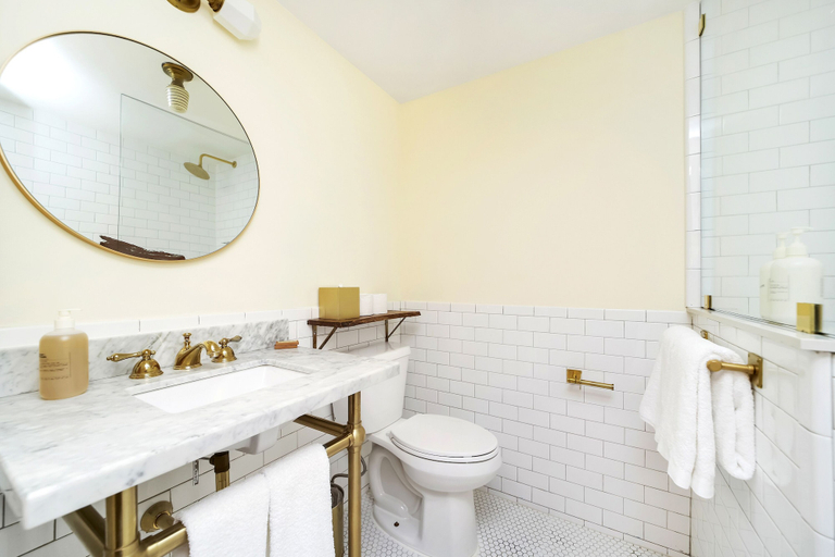 Bathroom 2, Jefferson Hotel, Miami-Dade