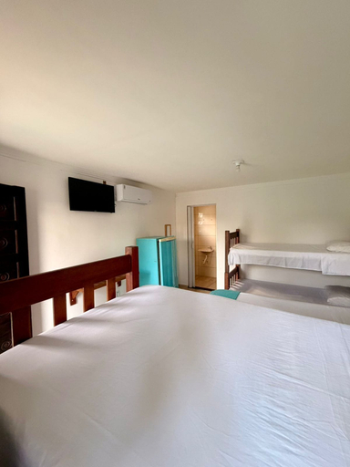 Room 3, Pousada Villa Caiçara, Ubatuba