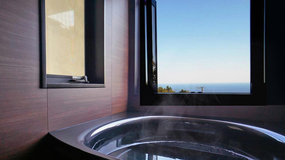 Bathroom, Oyado Yurari, Itō