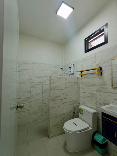 Bathroom 3, Home No 3 khanom, Khanom