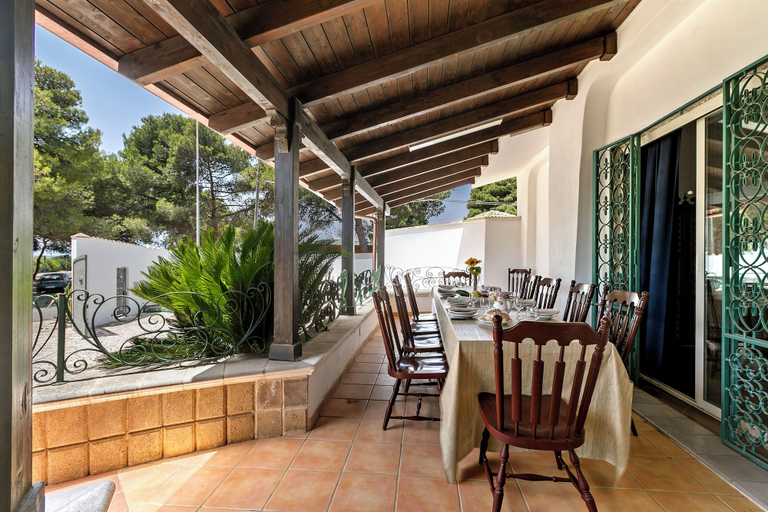 Outdoor dining 5, Villa Isidoro - Sea View and Garden, 50m to Beach, Lecce