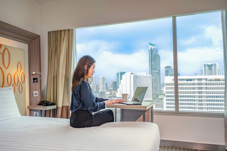 Bedroom 3, Hilton Garden Inn Bangkok Silom, Bang Rak