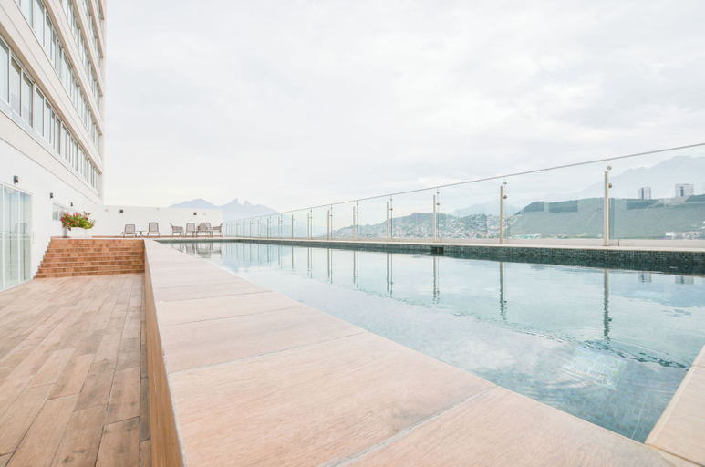 Pool 5, Citica, Monterrey