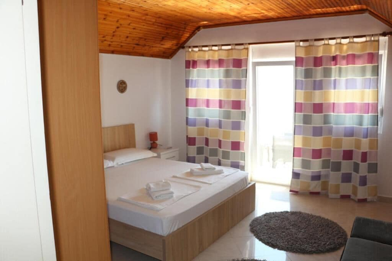Bathroom 3, Villa Duka, Krujës