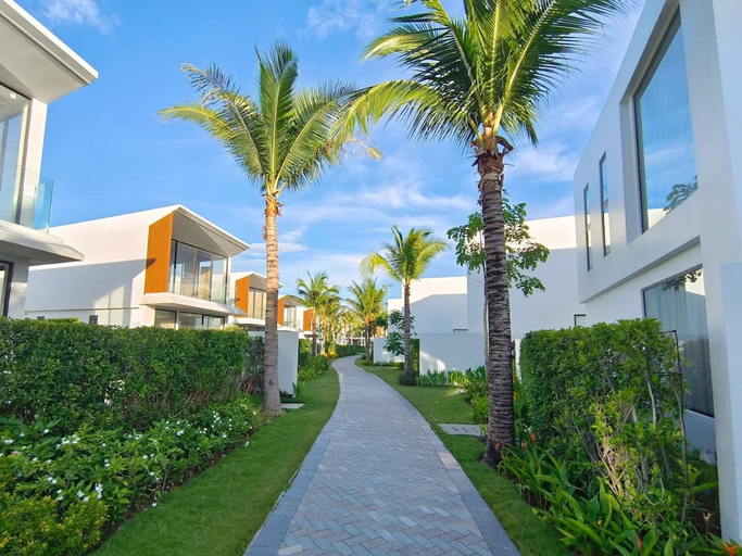 Resort view, Beachfront Villas by KTGA Hospitality, Da Nang