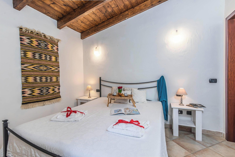 Room 3, Gli Allori, Olbia-Tempio
