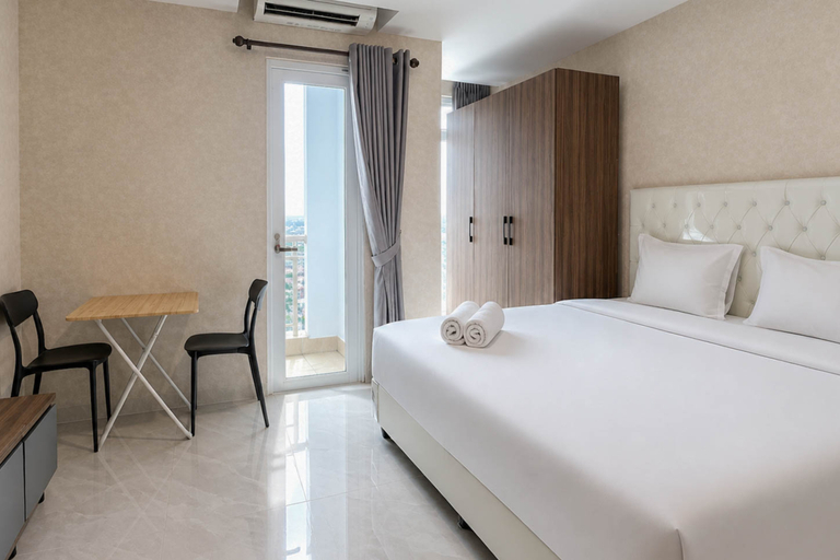 Bedroom 2, Nice Look Studio Apartment at Princeton Boutique Living By Travelio, Medan
