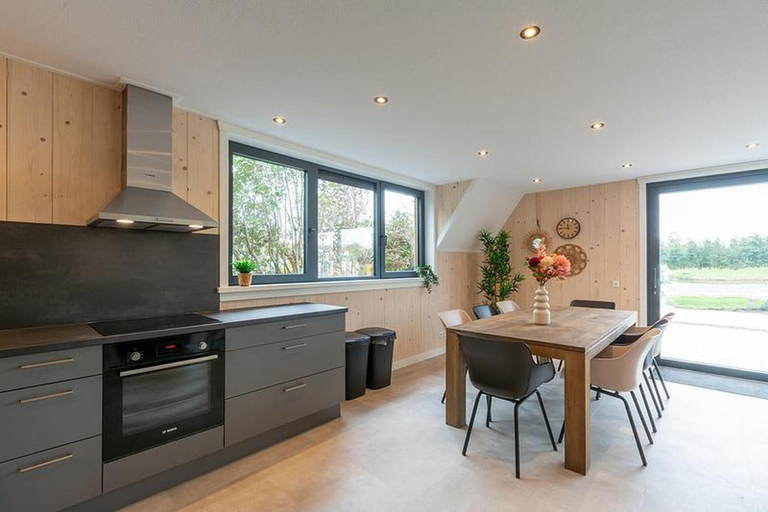 Private kitchen 3, Seaside Holiday Home With Garden, Zijpe