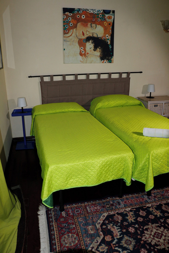 Bedroom 4, B&B ROSSIEROSSI, Terni