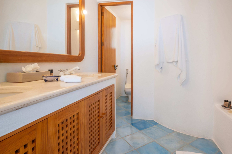 Bathroom 4, Casitas in Careyes, La Huerta