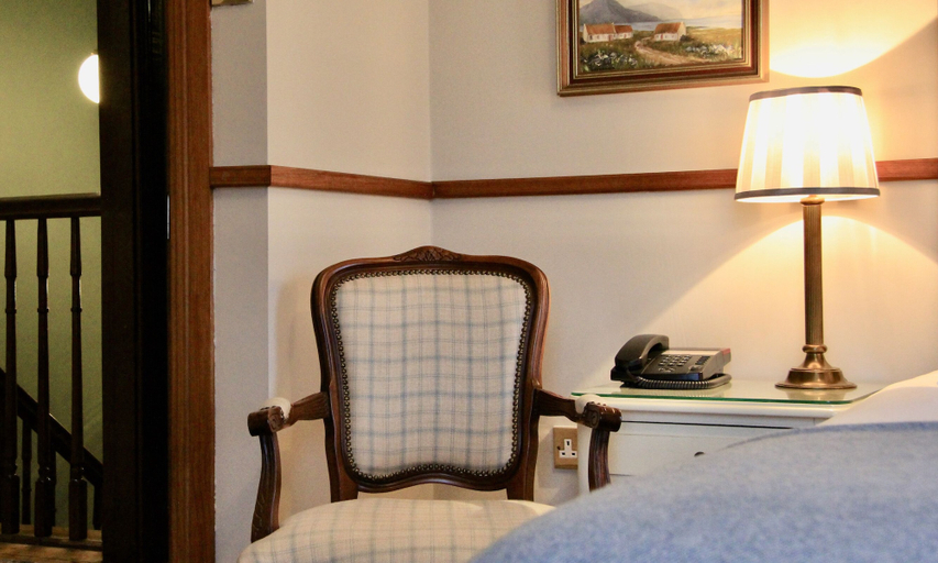 Bedroom 2, Wild Honey Inn