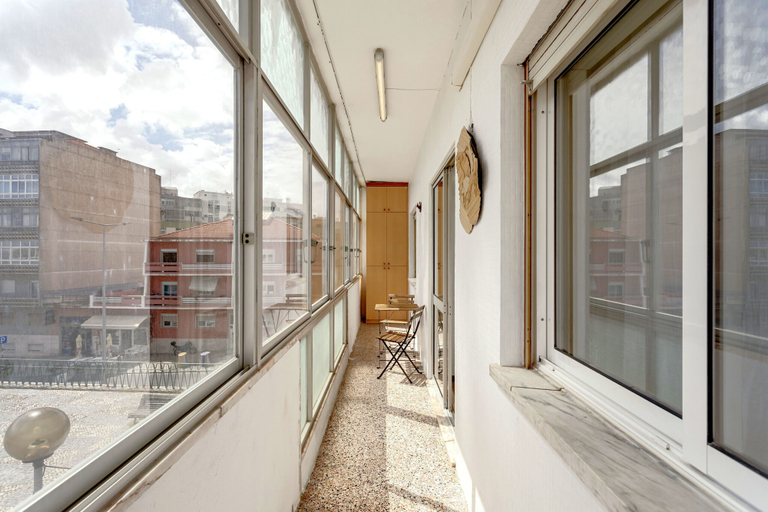 Interior 5, Almada Central by Homing, Almada