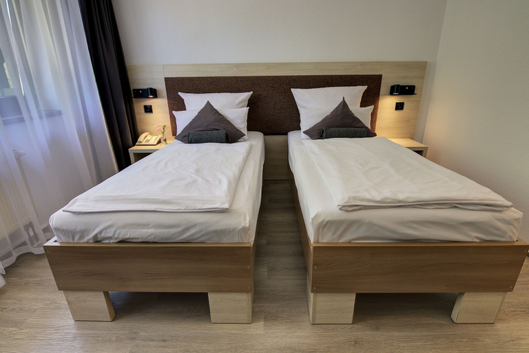Bedroom 3, Waldhotel Wandlitz, Barnim