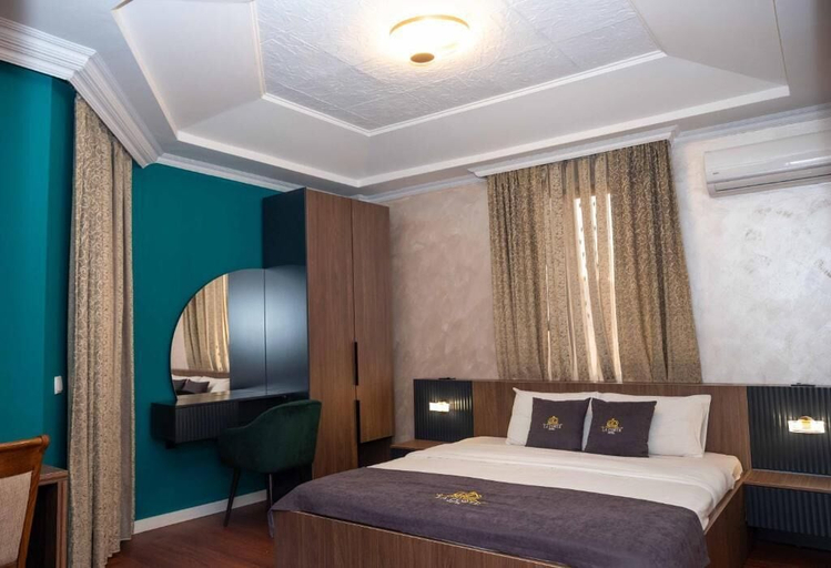 Bedroom 2, Hotel LaCorte, Priština