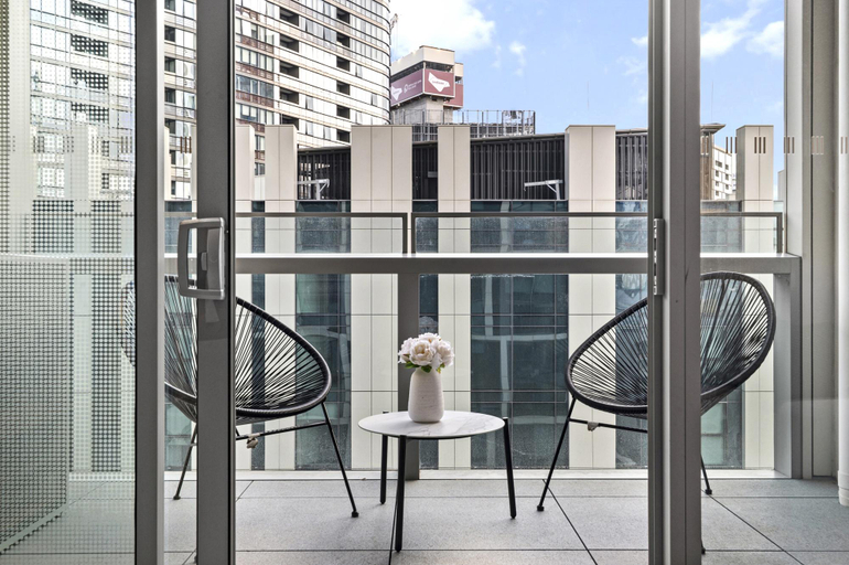 Balcony/terrace 5, Marina-View 1-Bed Apartment in Docklands, Melbourne