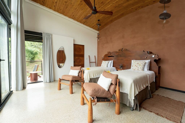 Room 5, Origins Astral, Upala
