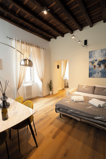 Others 4, Prefetti 46 Lovely Flat, Rome