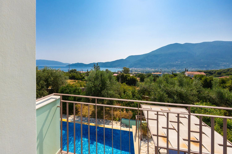Others 5, Villa Pinelopi, Ionian Islands