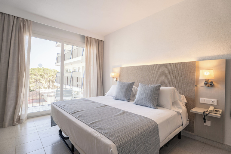 Bedroom 4, Smy Portocolom, Baleares