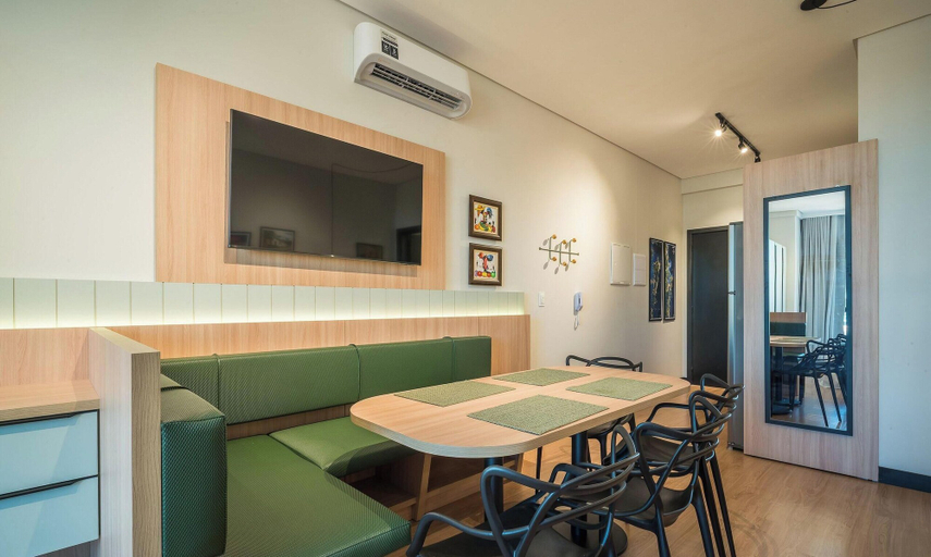 Dining 5, Complete Stay Just 550 Meters From Praia dos Ingleses - Ldus, Florianopolis