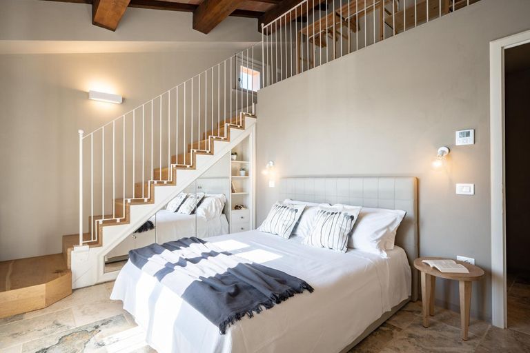 Bedroom, Agriturismo Tra gli Ulivi, Chiappini Winery, Livorno