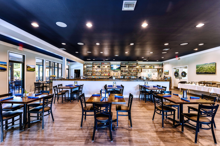 Food & Drinks 5, St James Bay Golf & Pickleball Resort, Franklin