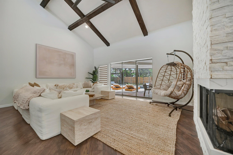 Room 4, Private Pool 3BR Sleeps 10 and Private Studio, Sarasota