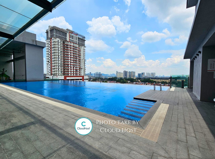 Others 2, Subang 2BR Homestay Walk to LRT Near SJMC & Sunway Pyramid, Subang Jaya